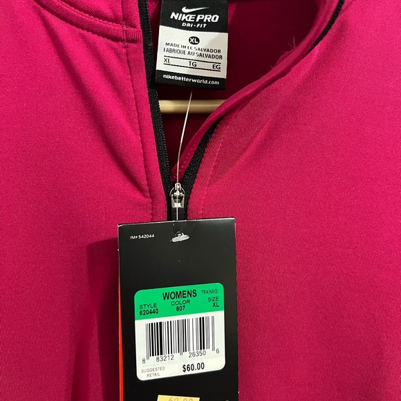 NWT Nike Women's Dri-Fit Running Pull Over - Picture 3 of 7